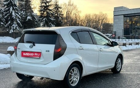 Toyota Aqua I, 2012 год, 875 000 рублей, 7 фотография