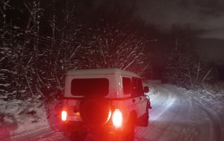 ЛуАЗ 3151, 1995 год, 165 000 рублей, 2 фотография