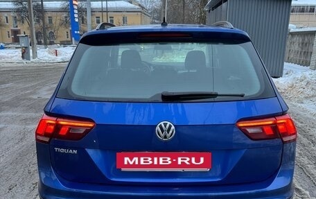 Volkswagen Tiguan II, 2019 год, 2 550 000 рублей, 3 фотография