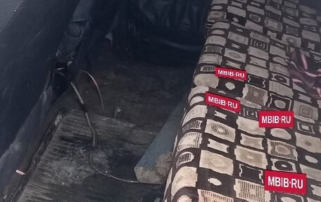 ЛуАЗ 3151, 1995 год, 165 000 рублей, 16 фотография