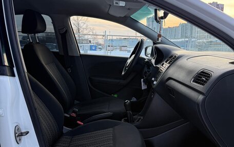 Volkswagen Polo VI (EU Market), 2015 год, 570 000 рублей, 7 фотография