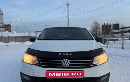 Volkswagen Polo VI (EU Market), 2015 год, 570 000 рублей, 2 фотография