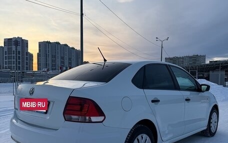 Volkswagen Polo VI (EU Market), 2015 год, 570 000 рублей, 5 фотография