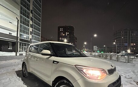 KIA Soul II рестайлинг, 2015 год, 630 000 рублей, 12 фотография