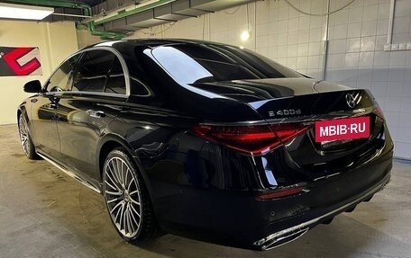 Mercedes-Benz S-Класс, 2023 год, 14 000 000 рублей, 16 фотография