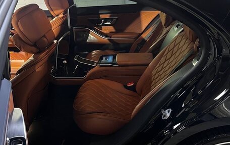 Mercedes-Benz S-Класс, 2023 год, 14 000 000 рублей, 21 фотография