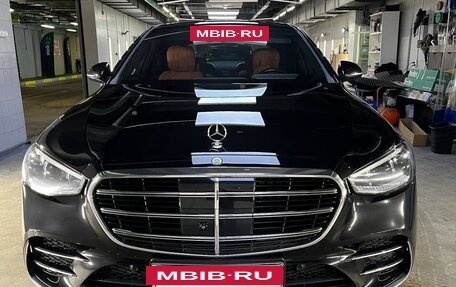 Mercedes-Benz S-Класс, 2023 год, 14 000 000 рублей, 5 фотография