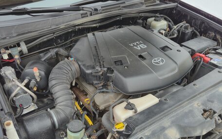 Toyota Land Cruiser Prado 120 рестайлинг, 2008 год, 1 950 000 рублей, 9 фотография