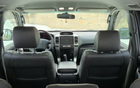 Toyota Land Cruiser Prado 120 рестайлинг, 2008 год, 1 950 000 рублей, 14 фотография