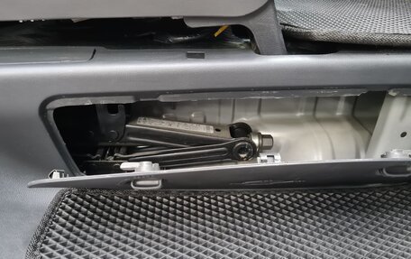 Hyundai Grand Starex Grand Starex I рестайлинг 2, 2019 год, 3 800 000 рублей, 30 фотография