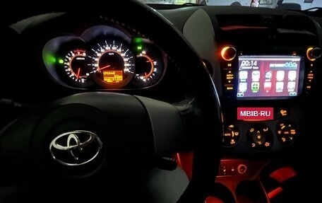 Toyota RAV4, 2006 год, 1 099 000 рублей, 13 фотография