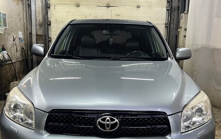 Toyota RAV4, 2006 год, 1 099 000 рублей, 31 фотография