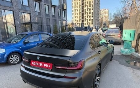 BMW 3 серия, 2019 год, 4 400 000 рублей, 1 фотография