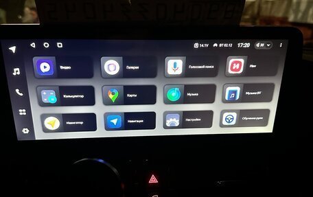 BMW 5 серия, 2010 год, 1 250 000 рублей, 13 фотография