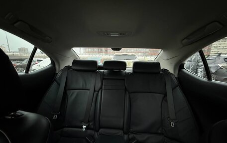 Lexus IS II рестайлинг 2, 2007 год, 1 400 000 рублей, 24 фотография