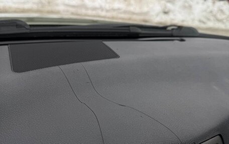 Lexus IS II рестайлинг 2, 2007 год, 1 400 000 рублей, 23 фотография