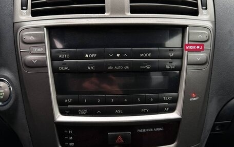 Lexus IS II рестайлинг 2, 2007 год, 1 400 000 рублей, 20 фотография