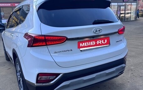 Hyundai Santa Fe IV, 2019 год, 2 650 000 рублей, 5 фотография