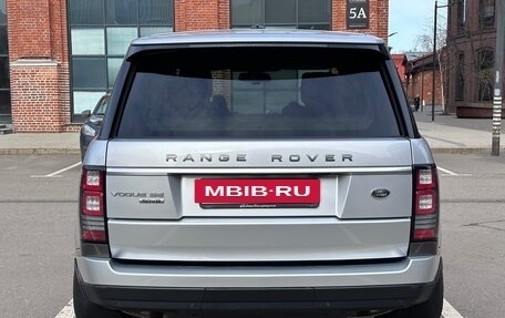 Land Rover Range Rover IV рестайлинг, 2013 год, 3 000 000 рублей, 4 фотография