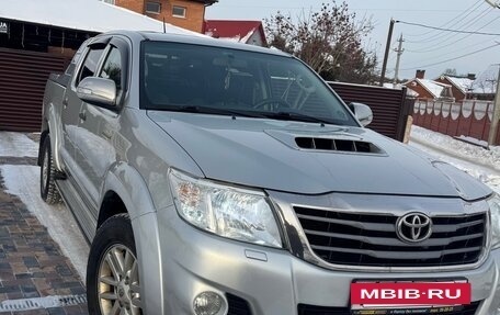 Toyota Hilux VII, 2012 год, 1 950 000 рублей, 5 фотография
