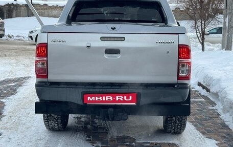 Toyota Hilux VII, 2012 год, 1 950 000 рублей, 6 фотография