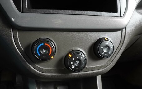Chevrolet Cobalt II, 2013 год, 599 000 рублей, 12 фотография