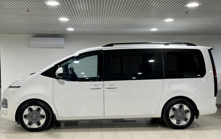 Hyundai Staria, 2021 год, 3 990 000 рублей, 7 фотография