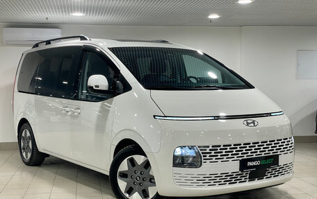 Hyundai Staria, 2021 год, 3 990 000 рублей, 2 фотография