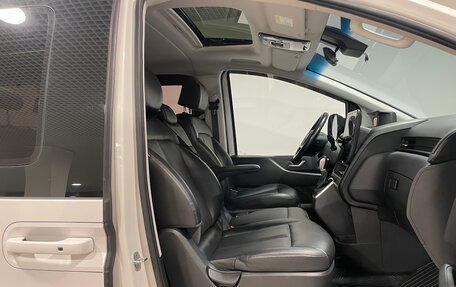 Hyundai Staria, 2021 год, 3 990 000 рублей, 19 фотография