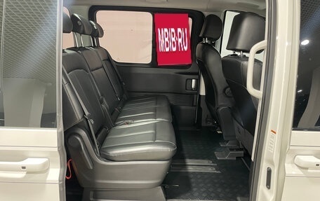 Hyundai Staria, 2021 год, 3 990 000 рублей, 17 фотография