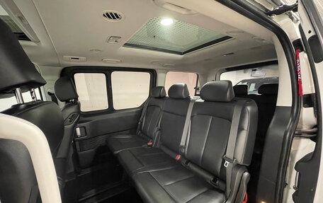 Hyundai Staria, 2021 год, 3 990 000 рублей, 12 фотография