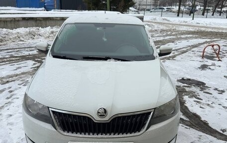Skoda Rapid I, 2015 год, 850 000 рублей, 2 фотография