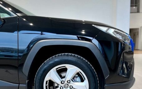 Toyota RAV4, 2021 год, 2 950 000 рублей, 5 фотография