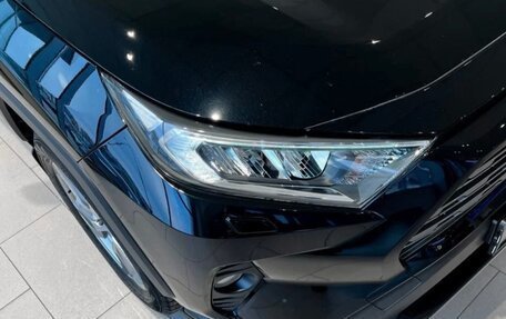 Toyota RAV4, 2021 год, 2 950 000 рублей, 4 фотография