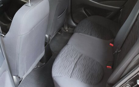 Hyundai Solaris II рестайлинг, 2014 год, 1 190 000 рублей, 22 фотография