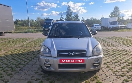 Hyundai Tucson III, 2008 год, 720 000 рублей, 2 фотография