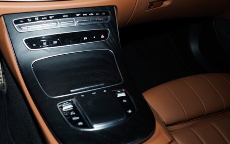 Mercedes-Benz E-Класс, 2022 год, 8 400 000 рублей, 25 фотография