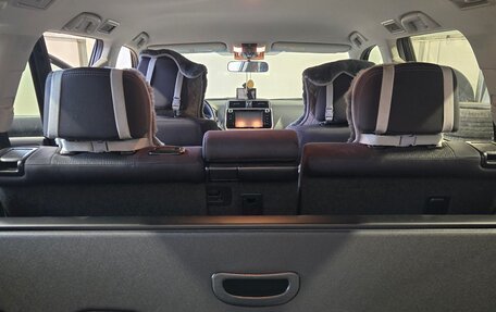 Toyota Land Cruiser Prado 150 рестайлинг 2, 2018 год, 6 100 000 рублей, 11 фотография