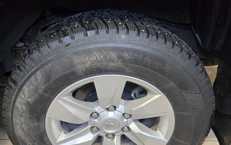 Toyota Land Cruiser Prado 150 рестайлинг 2, 2018 год, 6 100 000 рублей, 9 фотография