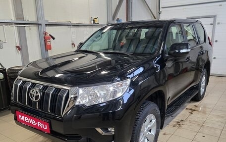 Toyota Land Cruiser Prado 150 рестайлинг 2, 2018 год, 6 100 000 рублей, 2 фотография