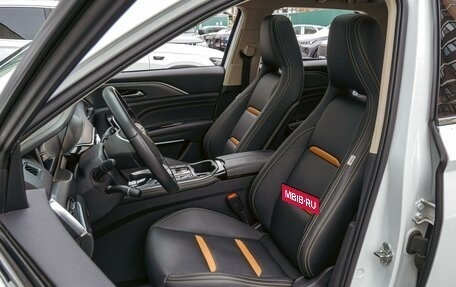 FAW Bestune T77, 2022 год, 1 590 000 рублей, 10 фотография