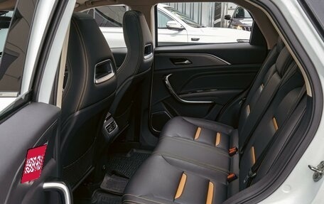 FAW Bestune T77, 2022 год, 1 590 000 рублей, 11 фотография