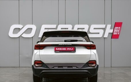 FAW Bestune T77, 2022 год, 1 590 000 рублей, 4 фотография