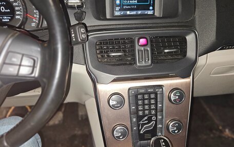 Volvo V40 Cross Country I, 2013 год, 1 510 000 рублей, 18 фотография