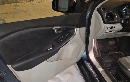 Volvo V40 Cross Country I, 2013 год, 1 510 000 рублей, 16 фотография