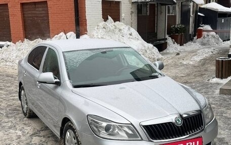 Skoda Octavia, 2011 год, 820 000 рублей, 2 фотография