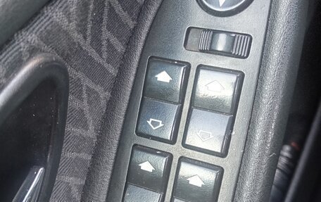 BMW 5 серия, 2000 год, 650 000 рублей, 8 фотография