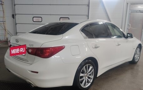 Infiniti Q50 I рестайлинг, 2017 год, 2 200 000 рублей, 2 фотография