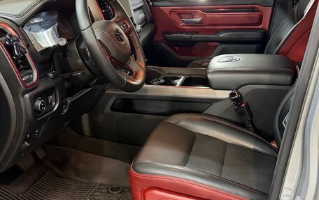 Rambler 1500, 2022 год, 8 000 000 рублей, 11 фотография