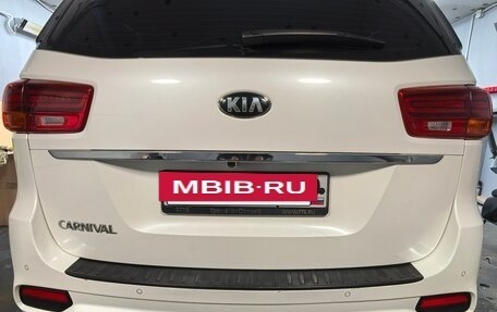 KIA Carnival III, 2018 год, 3 000 000 рублей, 35 фотография